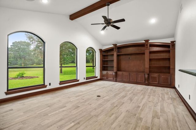 1114 Star Ridge Road, Weimar, TX 78962