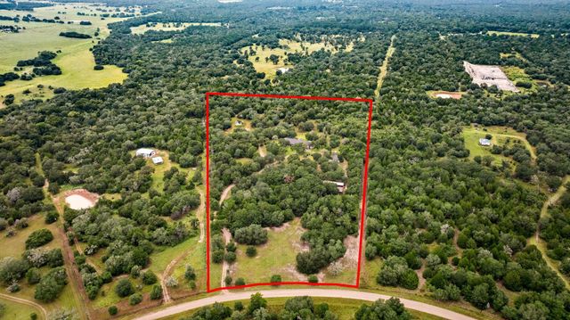 1114 Star Ridge Road, Weimar, TX 78962