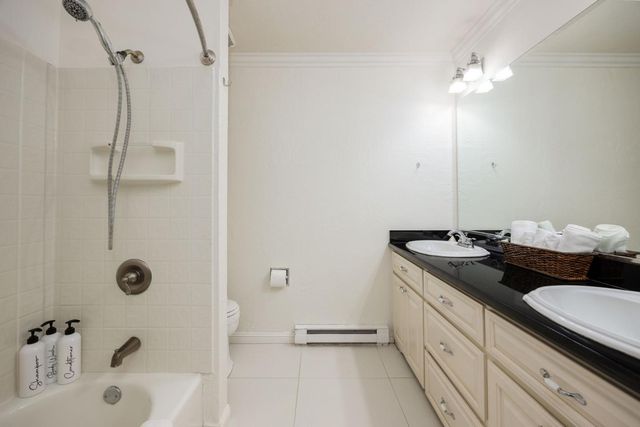 1790 Sunshine Valley Road, Moss Beach, CA 94038