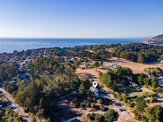1790 Sunshine Valley Road, Moss Beach, CA 94038