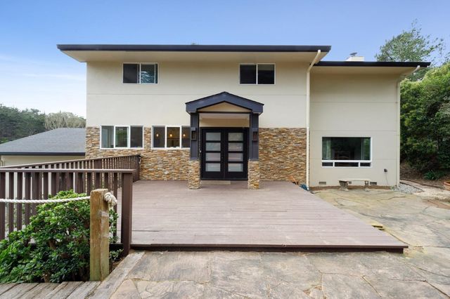 1790 Sunshine Valley Road, Moss Beach, CA 94038