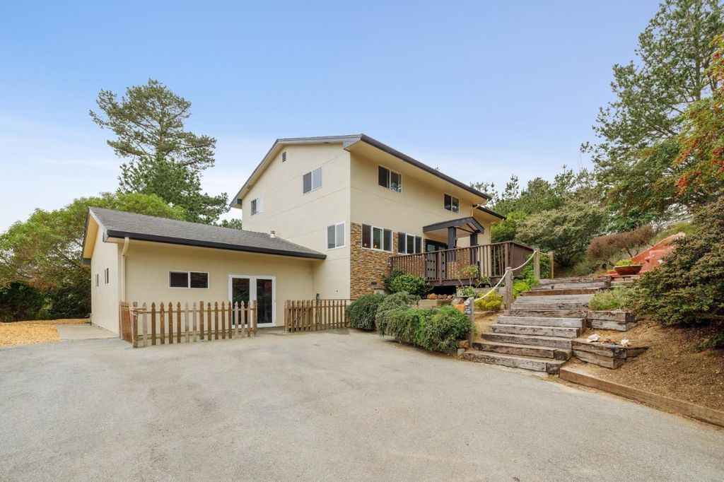 1790 Sunshine Valley Road, Moss Beach, CA 94038