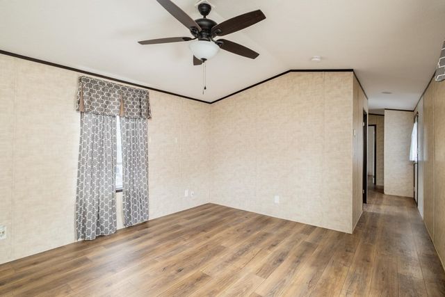 34 Pineland Park Road, Milton, NH 03851