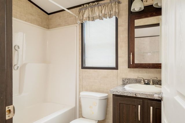 34 Pineland Park Road, Milton, NH 03851