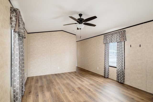 34 Pineland Park Road, Milton, NH 03851