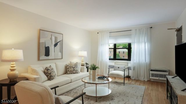 37 Sandra Circle 4, Westfield Town, NJ 07090