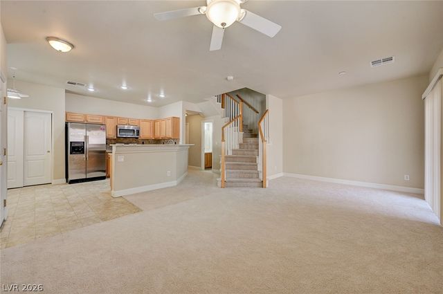 8744 Traveling Breeze Avenue 102, Las Vegas, NV 89178