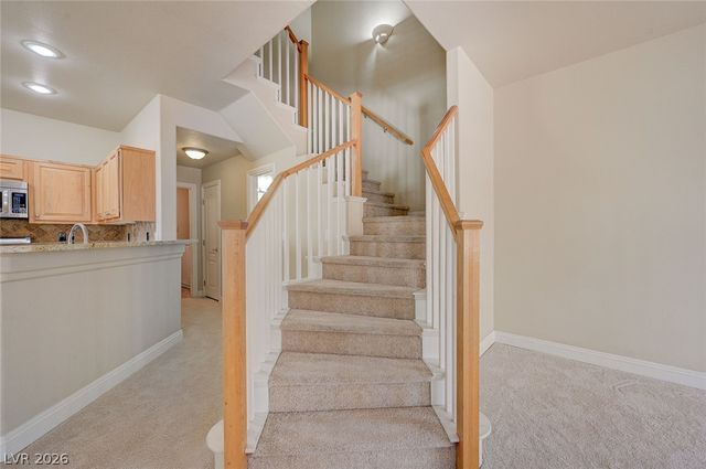 8744 Traveling Breeze Avenue 102, Las Vegas, NV 89178