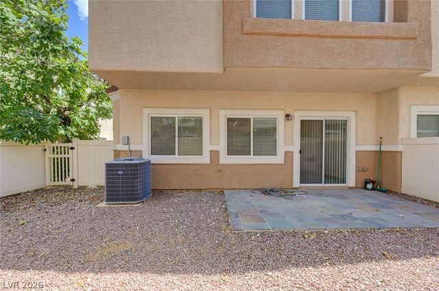 8744 Traveling Breeze Avenue 102, Las Vegas, NV 89178