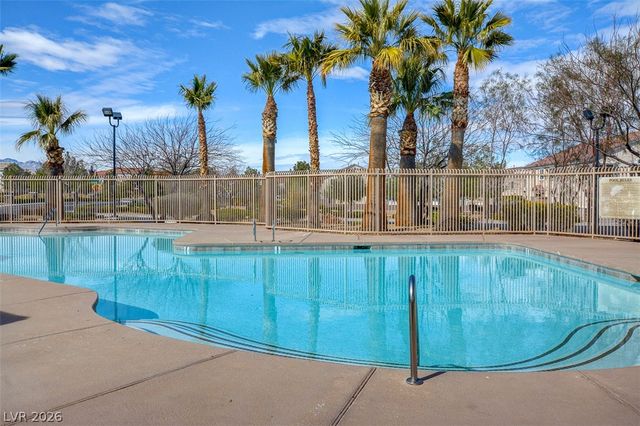 8744 Traveling Breeze Avenue 102, Las Vegas, NV 89178