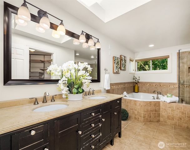4718 191st Place NE, Sammamish, WA 98074