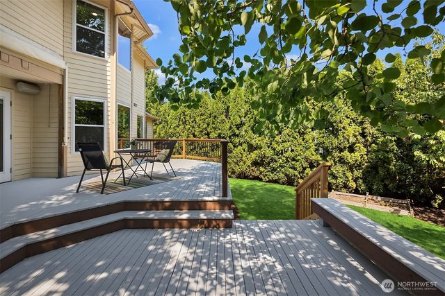 4718 191st Place NE, Sammamish, WA 98074