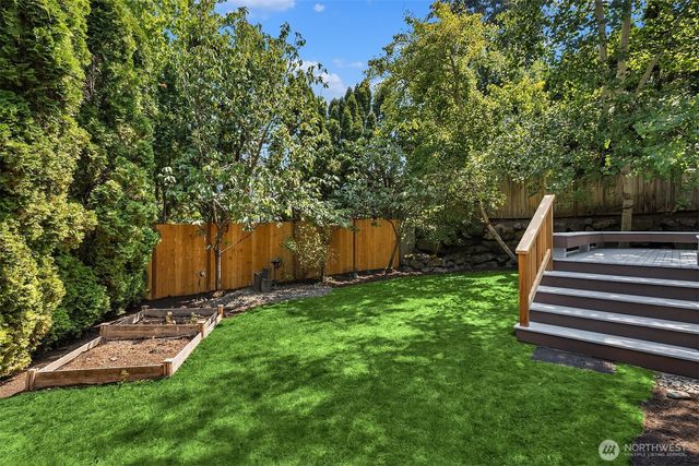 4718 191st Place NE, Sammamish, WA 98074