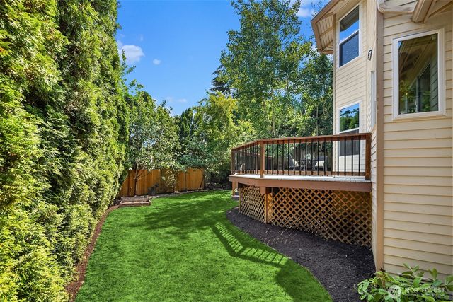 4718 191st Place NE, Sammamish, WA 98074