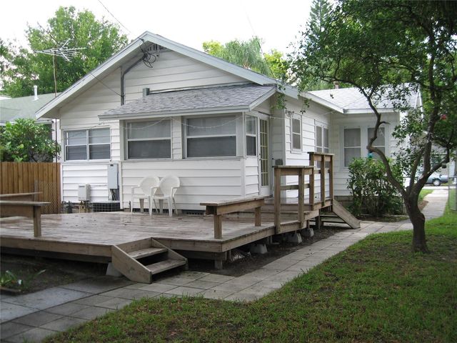 1118 23RD AVENUE N, St Petersburg, FL 33704