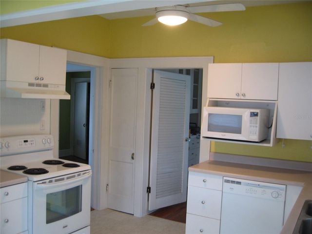 1118 23RD AVENUE N, St Petersburg, FL 33704