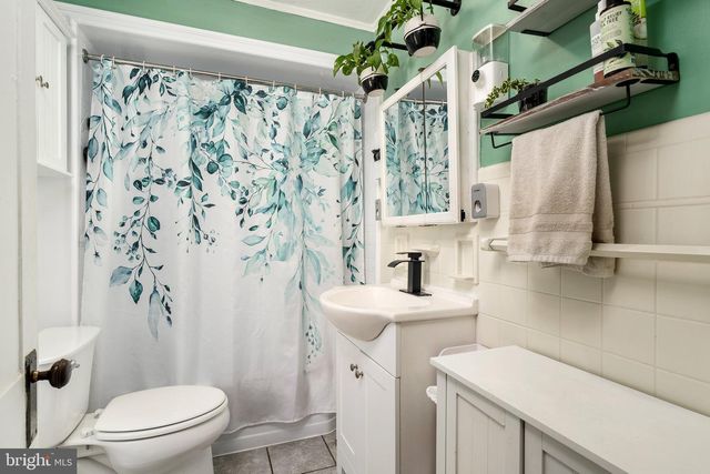 68 MADISON AVE, Hamilton, NJ 08619