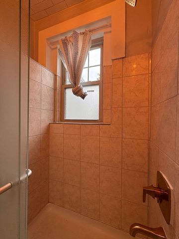 20 Chestnut St 103, Malden, MA 02148