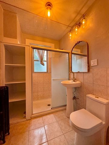 20 Chestnut St 103, Malden, MA 02148