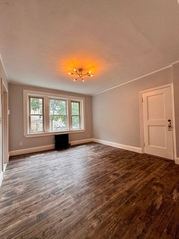 20 Chestnut St 103, Malden, MA 02148