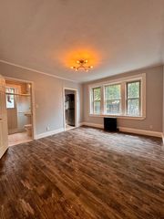 20 Chestnut St 103, Malden, MA 02148