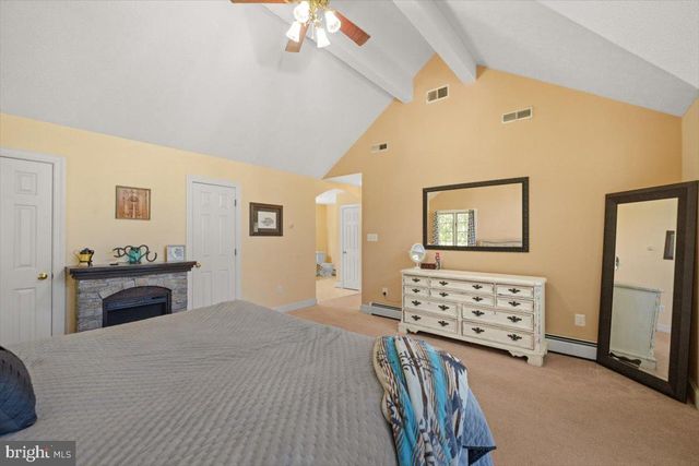 174 MARTIN ST, Luray, VA 22835
