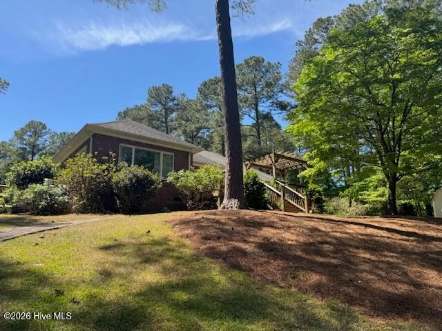 50 Shadow Lane, Whispering Pines, NC 28327