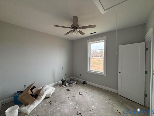 207 Slagles Lake Rd, Emporia, VA 23847