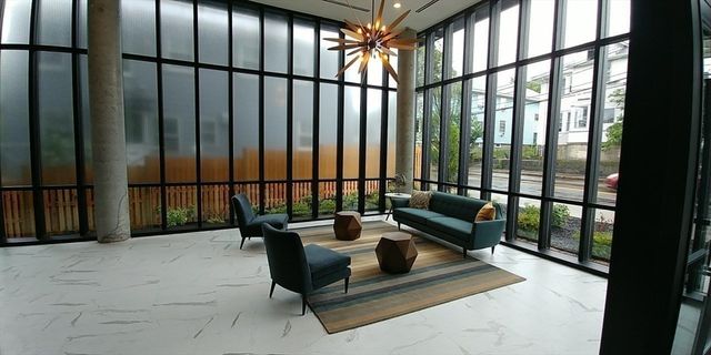 22 Mechanic 204, Quincy, MA 02169