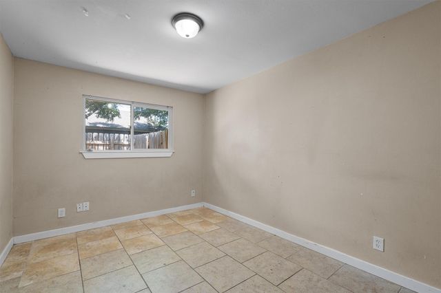 900 Fieldwood DR, Austin, TX 78758
