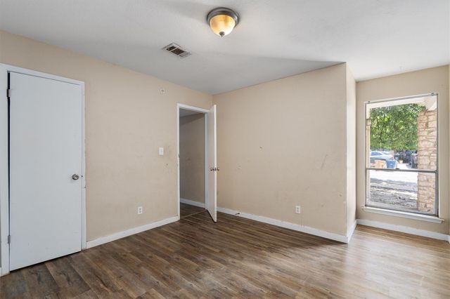 900 Fieldwood DR, Austin, TX 78758