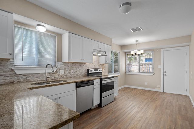 900 Fieldwood DR, Austin, TX 78758