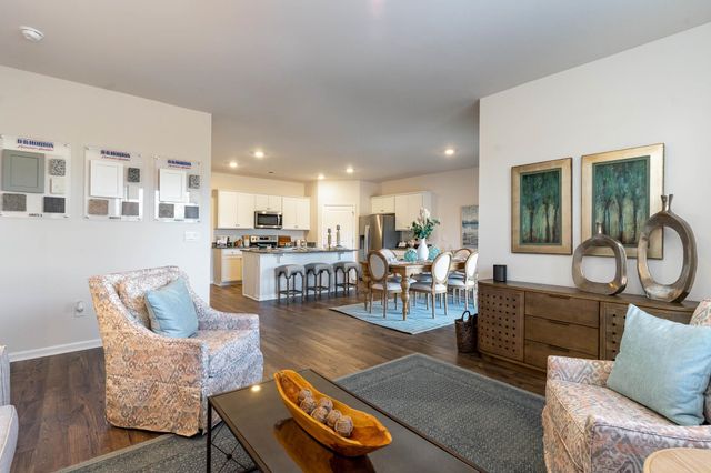 121 Country Grove Way, Galivants Ferry, SC 29544