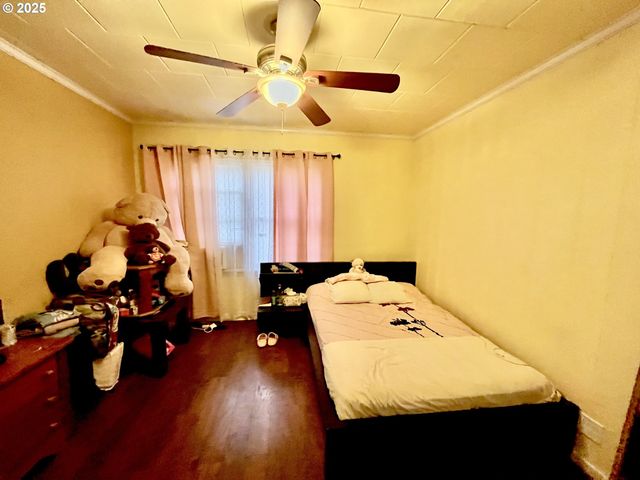 385 Se TOWNSHIP Rd, Canby, OR 97013