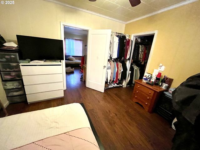 385 Se TOWNSHIP Rd, Canby, OR 97013