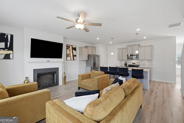 2150 Dougherty Place, Hampton, GA 30228