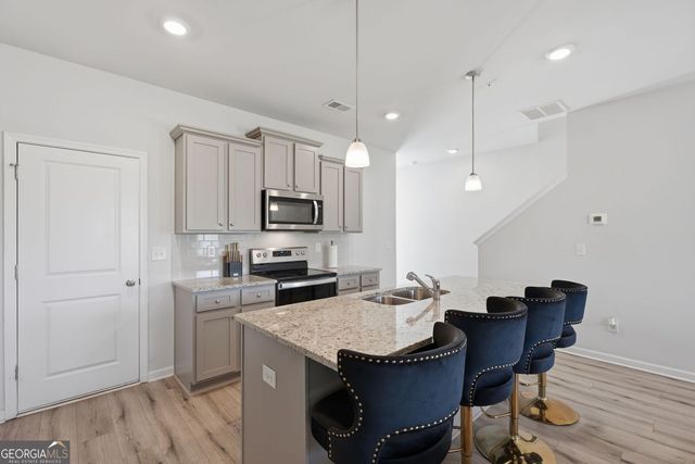 2150 Dougherty Place, Hampton, GA 30228