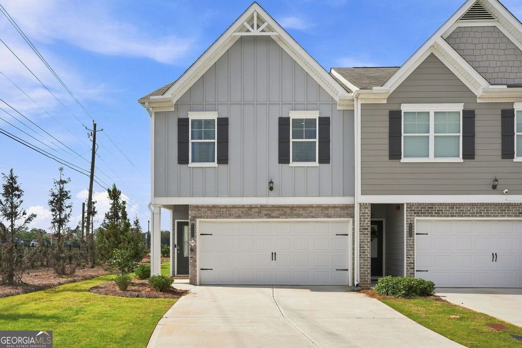 2150 Dougherty Place, Hampton, GA 30228