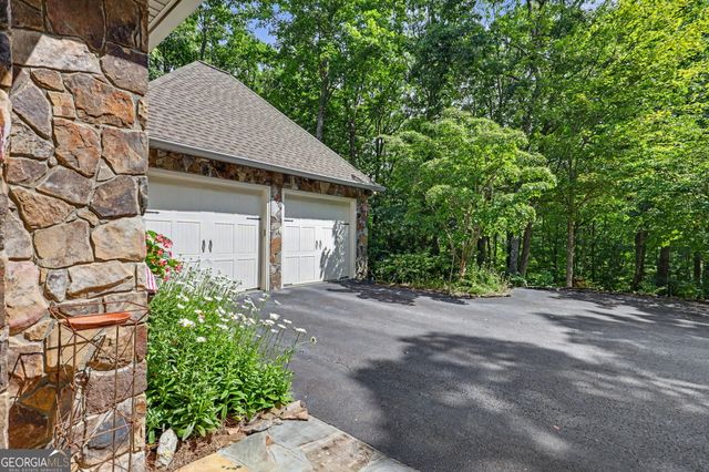 68 Jiminy Peak Lane, Sky Valley, GA 30537