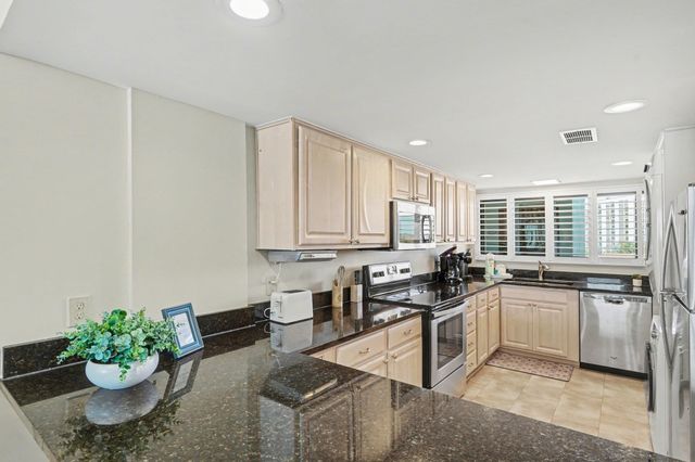 6810 N Ocean Blvd Apt 505, Myrtle Beach, SC 29572