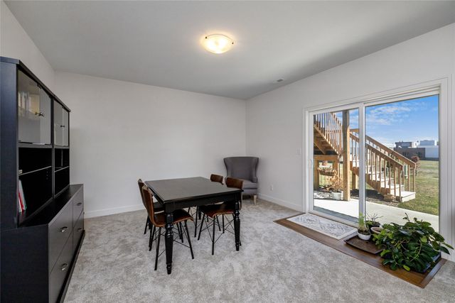 980 Daybreak Drive, Waukee, IA 50263