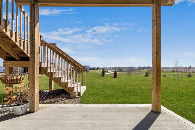 980 Daybreak Drive, Waukee, IA 50263