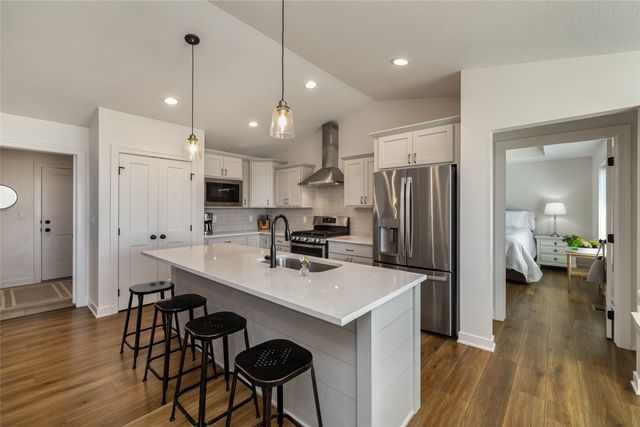 980 Daybreak Drive, Waukee, IA 50263