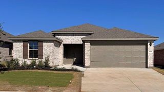 524 CRESTRIDGE Drive N, Cleburne, TX 76033