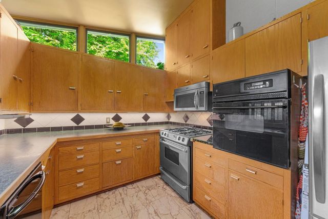 360 Thomas Avenue, Owatonna, MN 55060