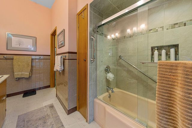 360 Thomas Avenue, Owatonna, MN 55060