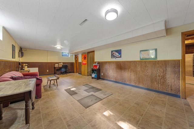 360 Thomas Avenue, Owatonna, MN 55060