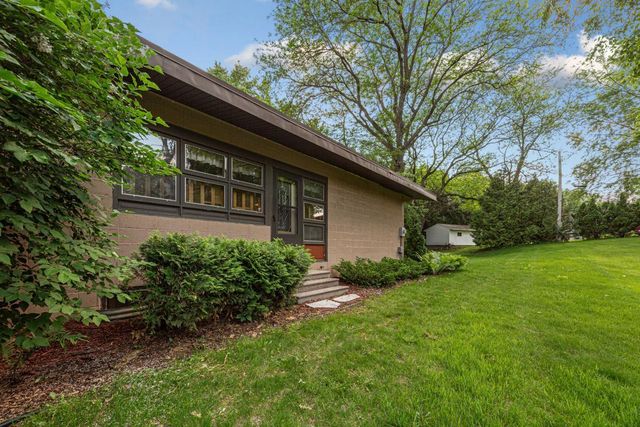 360 Thomas Avenue, Owatonna, MN 55060