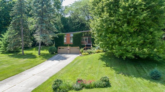 360 Thomas Avenue, Owatonna, MN 55060