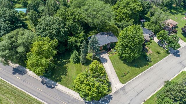 360 Thomas Avenue, Owatonna, MN 55060